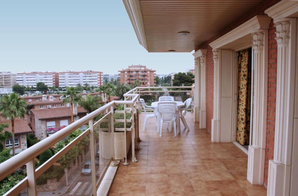 Apartamentos Imperial ซาลอว์ ภายนอก รูปภาพ