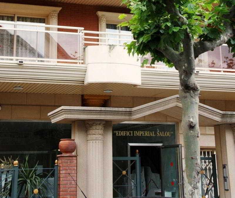 Apartamentos Imperial ซาลอว์ ภายนอก รูปภาพ