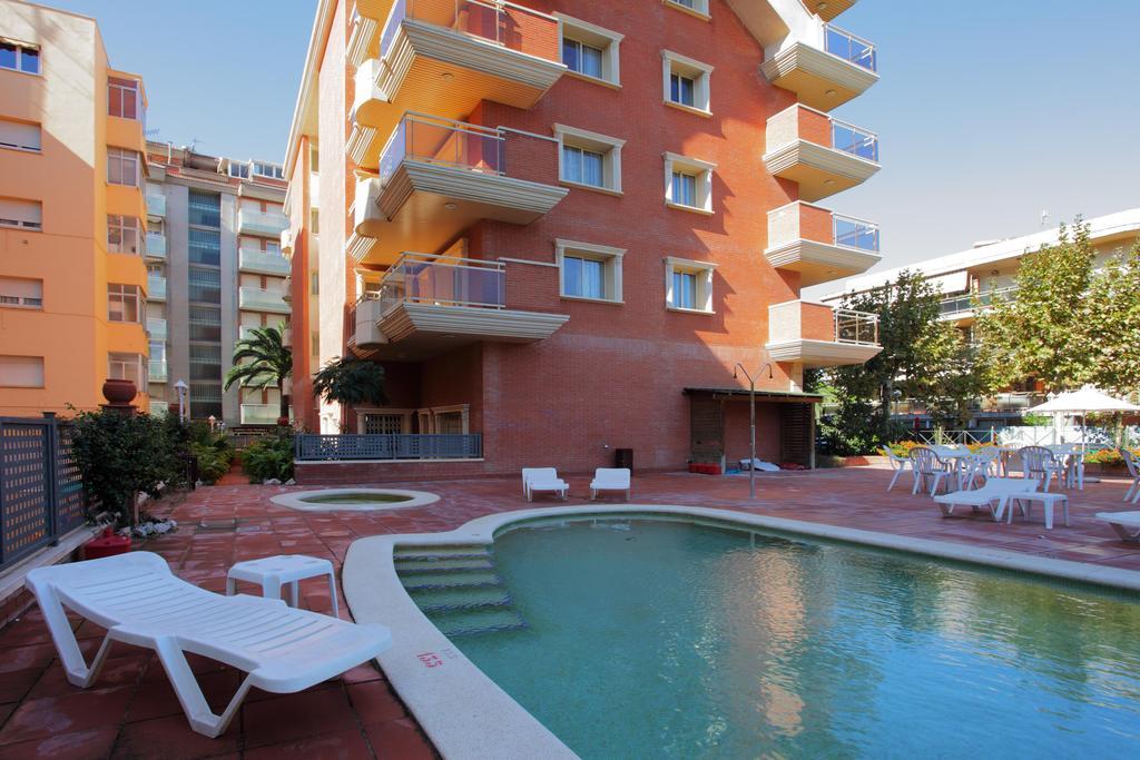 Apartamentos Imperial ซาลอว์ ภายนอก รูปภาพ