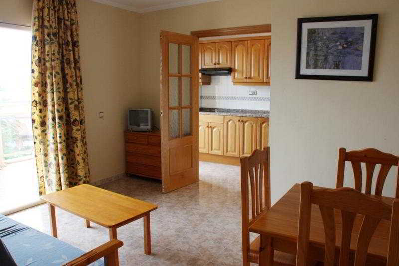 Apartamentos Imperial ซาลอว์ ภายนอก รูปภาพ